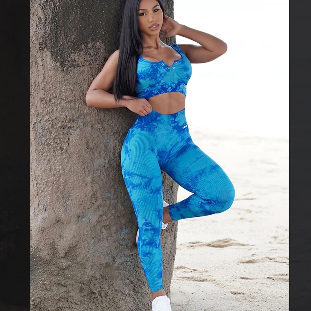 Bombshell sportswear